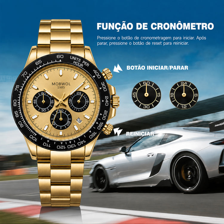 Relógio cronógrafo dourado com mostrador bege e pulseira preta de silicone