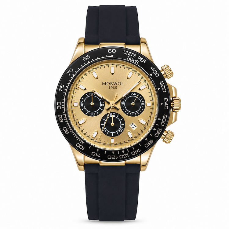 Relógio com pulseira preta e caixa dourada, mostrador dourado com três submostradores