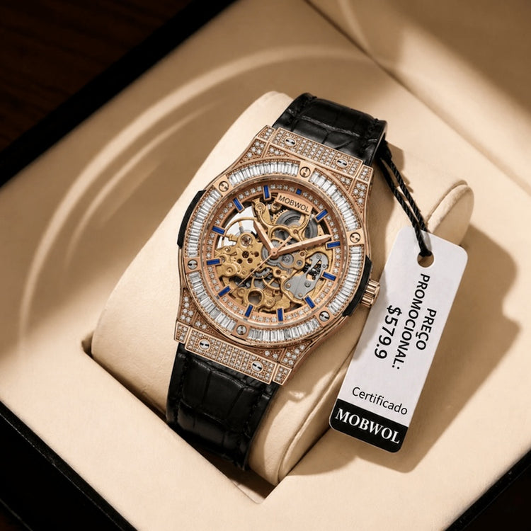 Relógio automático com caixa dourada rosé e pulseira de couro preta