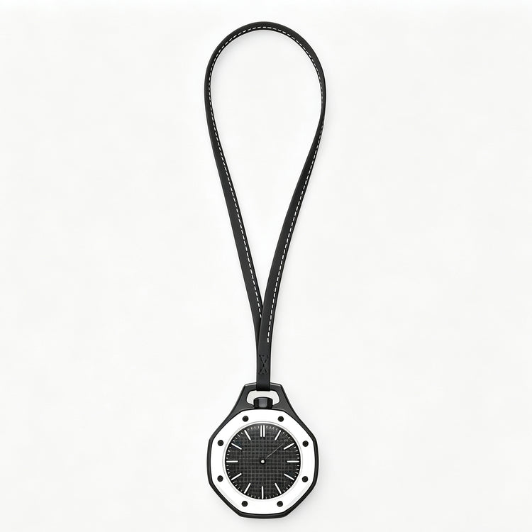 Relógio de bolso com alça preta: moldura branca e mostrador preto.