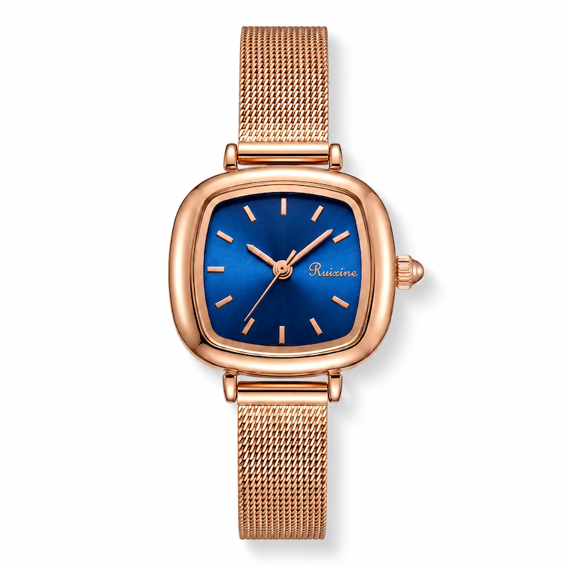 Relógio quadrado com pulseira de malha dourada e mostrador azul