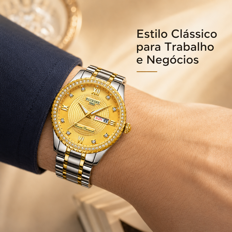 Relógio masculino bicolor dourado no pulso, mostrador dourado com aro cravejado