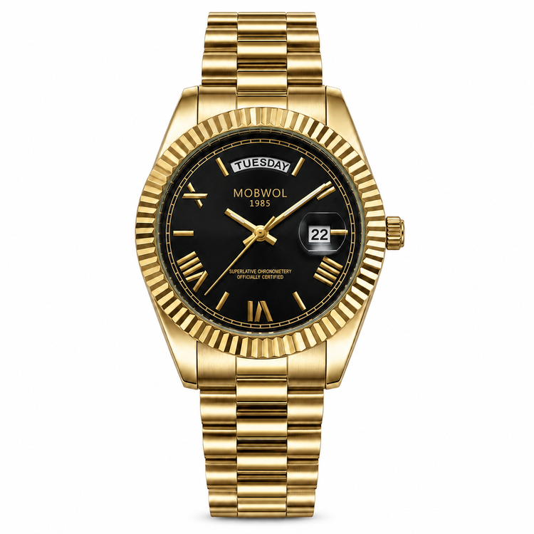 Relógio de pulso dourado com mostrador preto e pulseira metálica