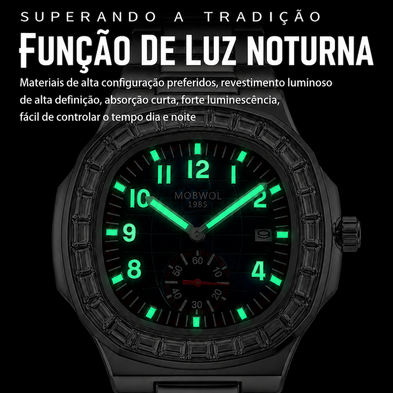 Relógio com mostrador preto e ponteiros luminescentes verdes