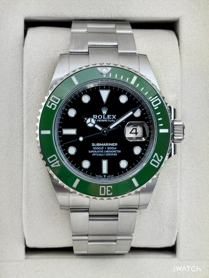 Relógio Rolex Submariner com mostrador preto e bisel verde, pulseira de aço