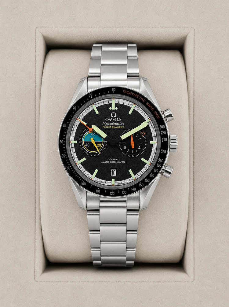 Relógio Omega Speedmaster Pilot automático 40 mm com mostrador preto e pulseira de aço