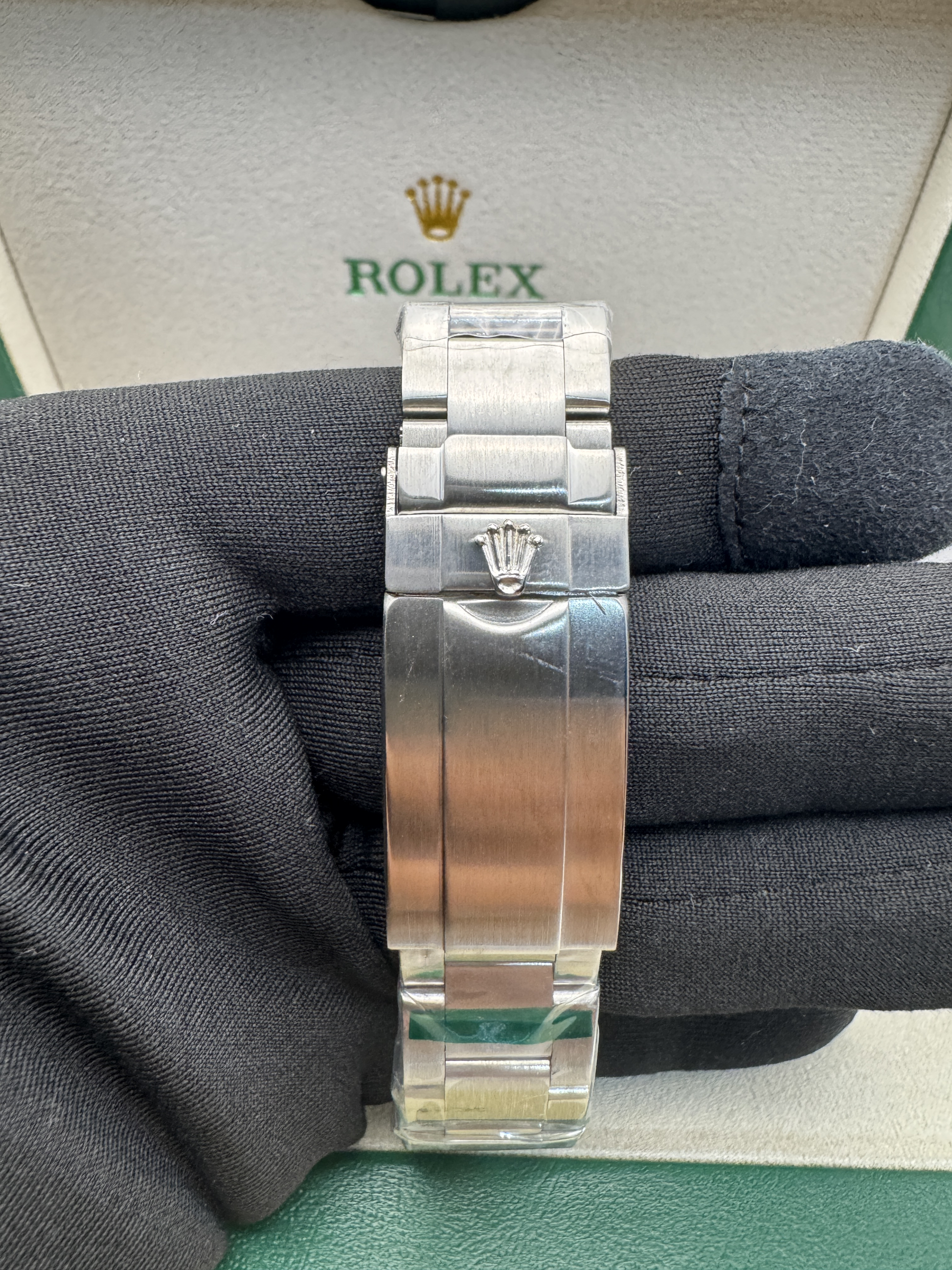 Bracelete de aço do relógio Rolex Submariner com fecho e logotipo na presilha